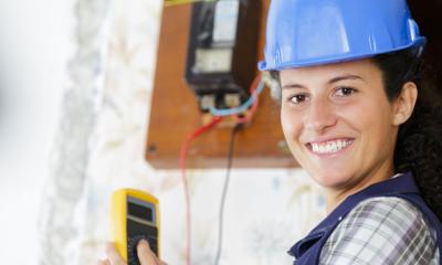 A young woman starts her own trade business